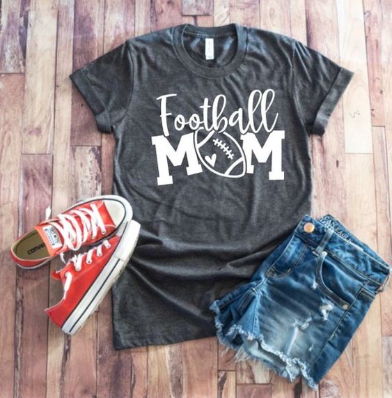 Football Mom T-Shirt VL01