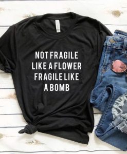 Not fragile Print T Shirt LY24M0